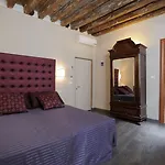 Gæstehus Ca' Maria Callas 4*