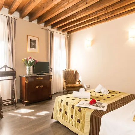 Ca' Maria Callas Πανσιόν 4*