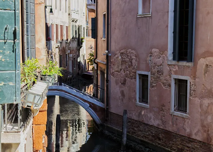 كا ماريا كالاس بيت ضيافة