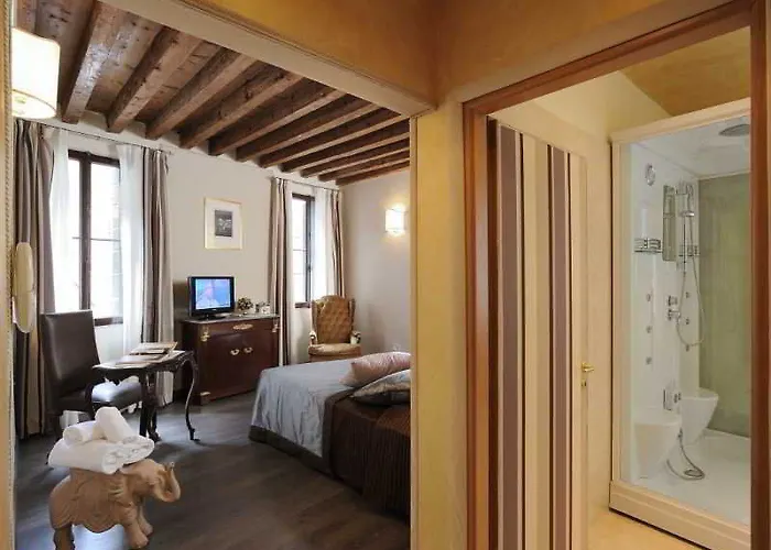 كا ماريا كالاس بيت ضيافة البندقية